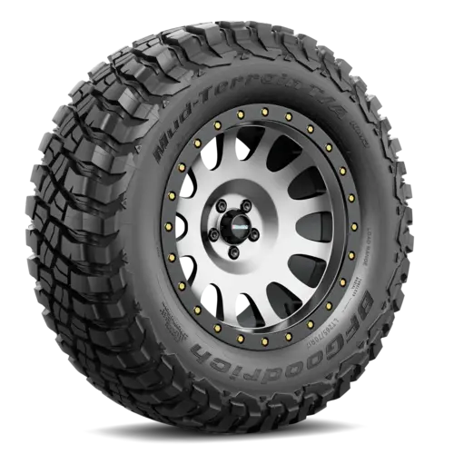 215/75/R/15 BFGOODRICH KM3 MT 100/97Q 6C (DOT 19)